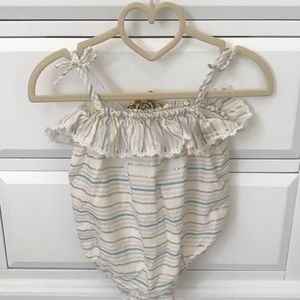 Dylan and Abby VGUC bubble with lace trim